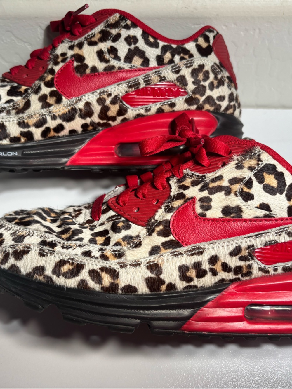 Nike Air Max 90 Leopard Print Red Pony Hair Women's Sneakers Size 9 US, 2015 - Picture 2 of 5